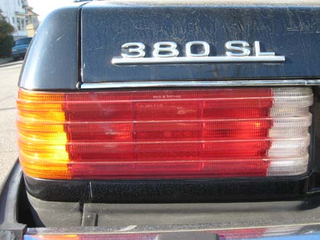 Illustration for article titled 1982 Mercedes-Benz 380SL